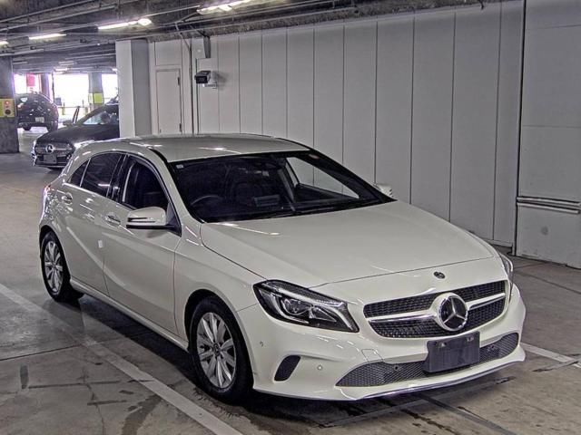 Japan Auction Vehicles 5 2017 Mercedes-Benz A 180 auction photo