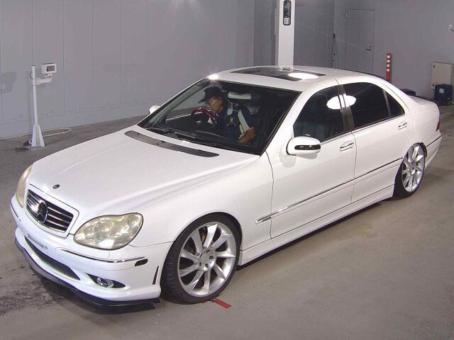 2004 Mercedes-Benz S-Class S500L auction photo 4