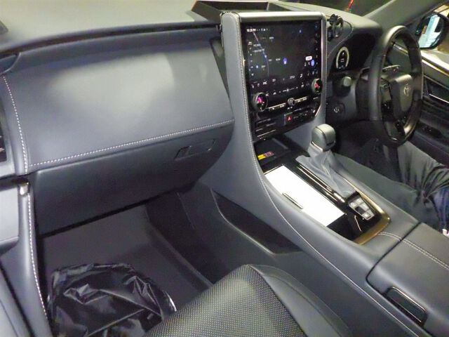 2025 Toyota Alphard Z auction photo 3