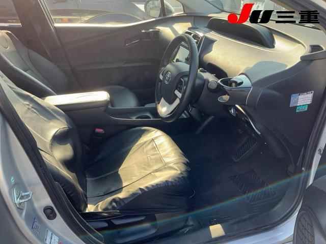 2015 Toyota Prius Sツーリングセレクション auction photo 4