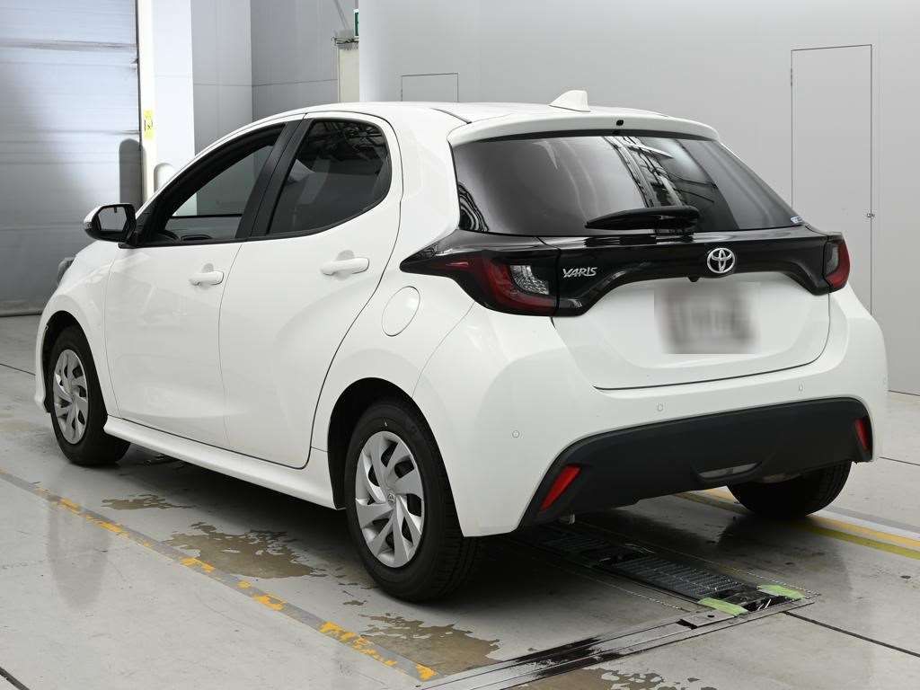 2022 Toyota Yaris X スマートエントリーパッケージ auction photo 6