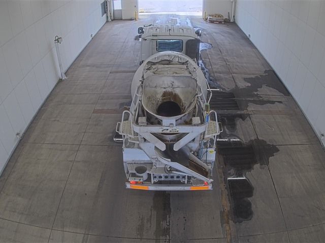 2006 Isuzu Giga ミキサー auction photo 3