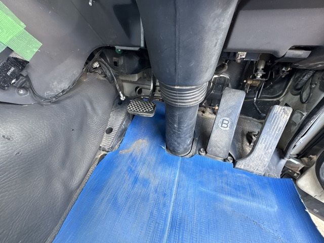 2006 Isuzu Giga ミキサー auction photo 4