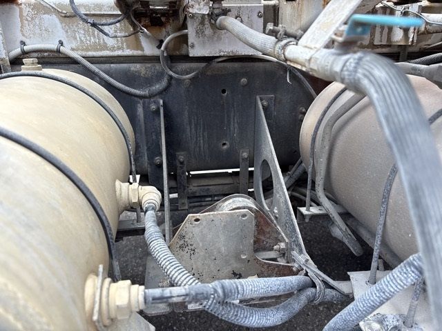 2006 Isuzu Giga ミキサー auction photo 15