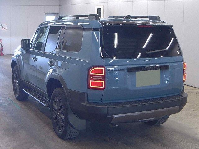 2025 Toyota Land Cruiser 250 ZX 4WD auction photo 2