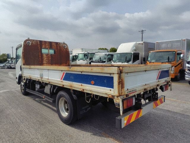 2019 Isuzu Elf auction photo 2