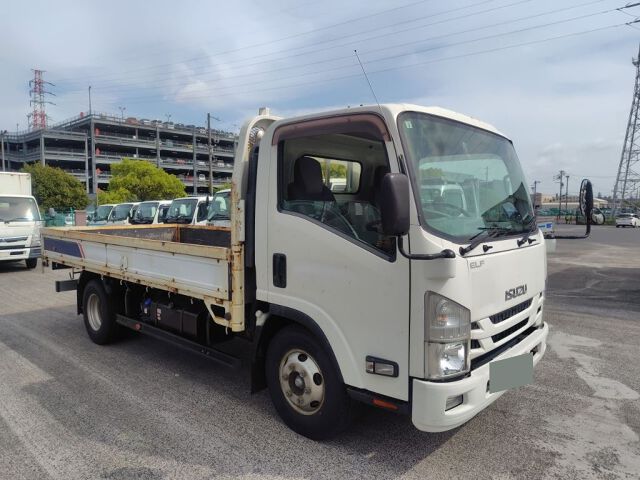 2019 Isuzu Elf Japan auction vehicle