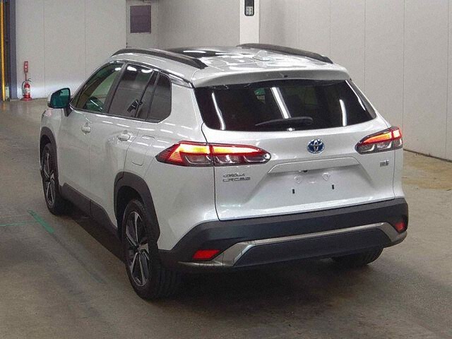 2023 Toyota Corolla Cross ハイブリッドZ 4WD auction photo 2