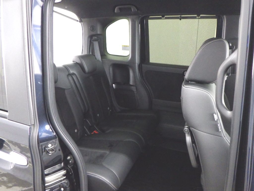 2023 Honda N-BOX Custom L Turbo auction photo 7