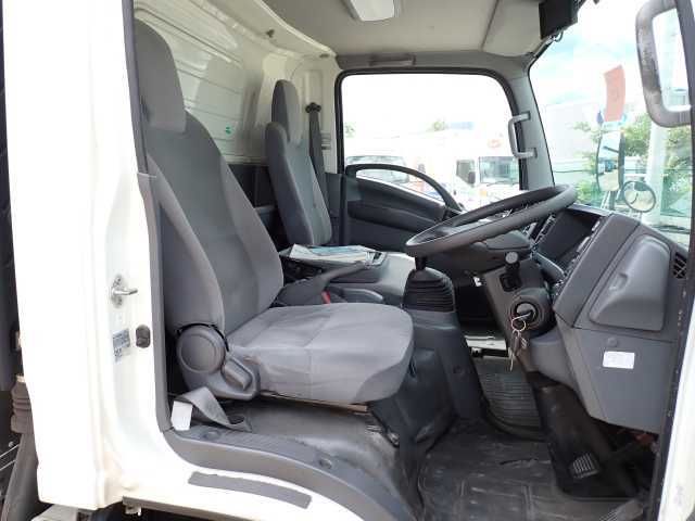 2017 Isuzu Elf 2.0T ドライバン PG付 auction photo 6
