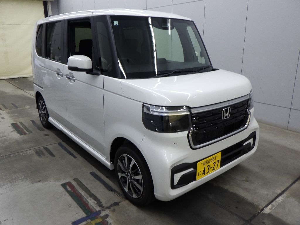 2026 Honda N-BOX custom Japan auction vehicle