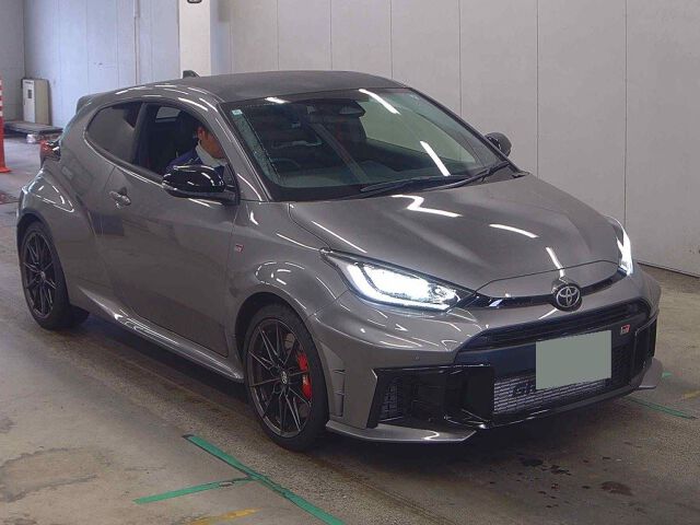 2024 Toyota GR Yaris RZハイパフォーマンス 4WD Japan auction vehicle