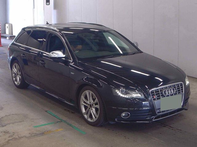 2011 Audi S4アバント Base grade 4WD Japan auction vehicle