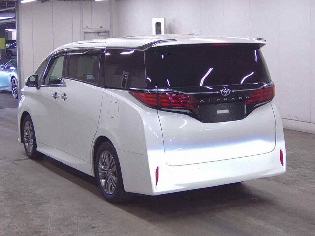 2025 Toyota Alphard Z auction photo 2