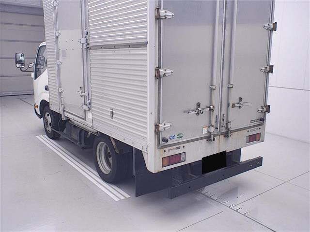 2019 Toyota Dyna 4WD Aluminum Van D-TB auction photo 2