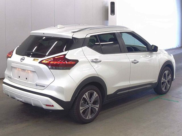 2023 Nissan Kicks X auction photo 5
