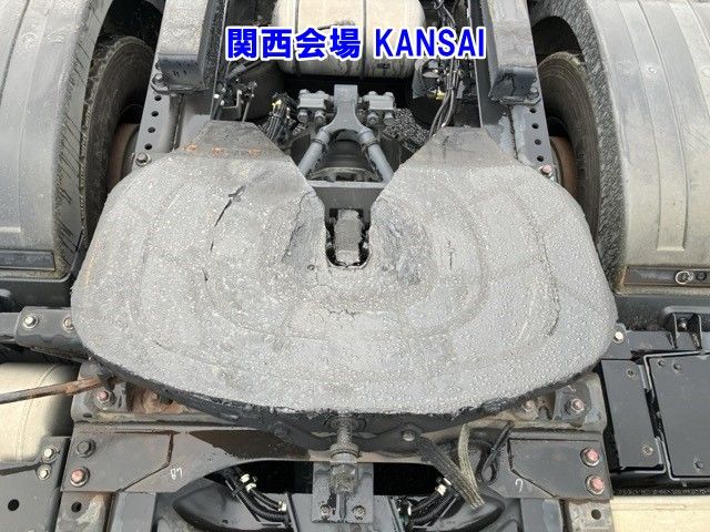 2021 Hino Profia tractor auction photo 16