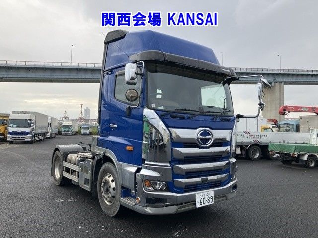 2021 Hino Profia tractor Japan auction vehicle