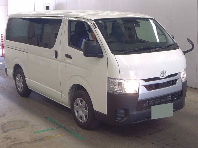 Japan Auction Vehicles 8 2025 Toyota Hiace Long DX auction photo