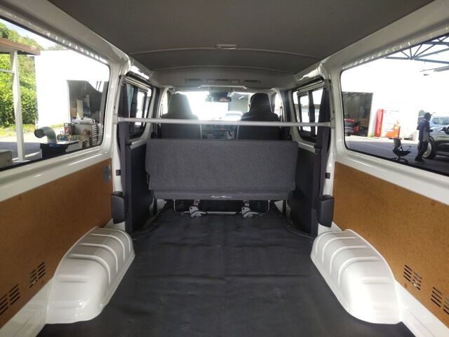 2025 Toyota Hiace Long DX auction photo 6