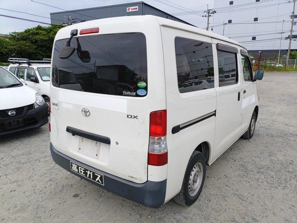 2019 Toyota TownAce auction photo 2