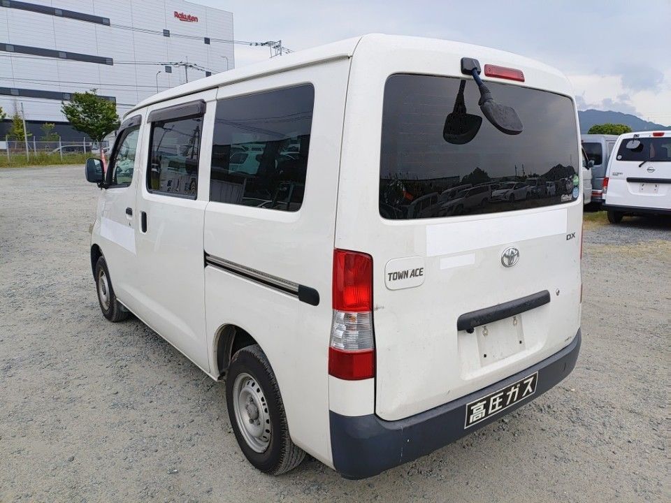 2019 Toyota TownAce auction photo 6