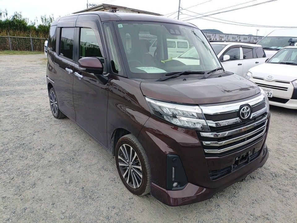 2021 Toyota Roomy auction photo 4