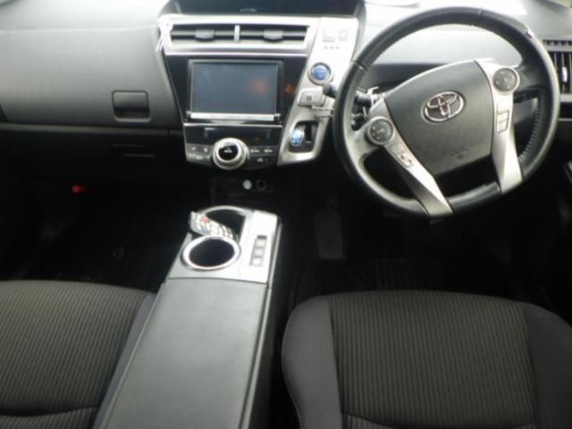 2015 Toyota Prius Alpha Sツーリングセレクション 8インチナビ auction photo 3