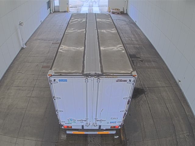 2010 Isuzu Forward アルミウイング ワイド auction photo 3