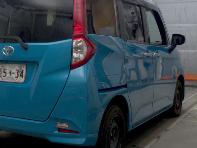 2021 Toyota Roomy G auction photo 5