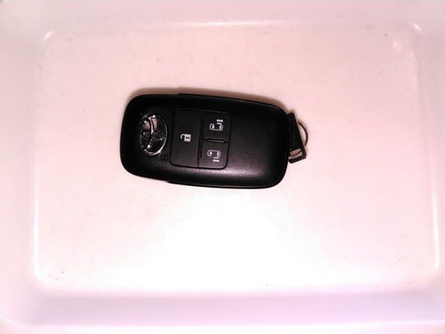 2021 Toyota Roomy G auction photo 10