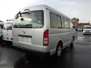 2007 Toyota Hiace DX auction photo 2