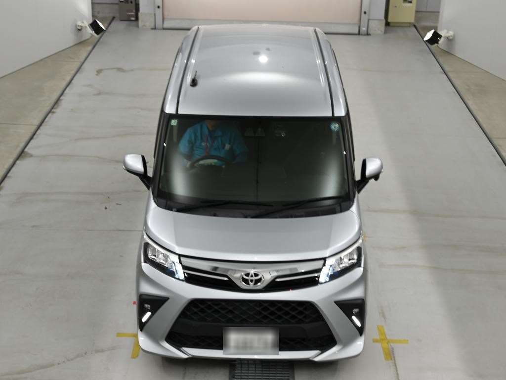 2021 Toyota Roomy G-T auction photo 7