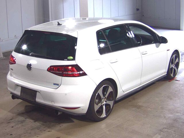 2015 Volkswagen ゴルフGTI ベースグレード auction photo 5