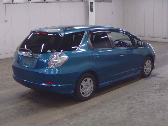 2012 Honda Fit Shuttle HV Smart Selection auction photo 5