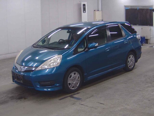 2012 Honda Fit Shuttle HV Smart Selection auction photo 4