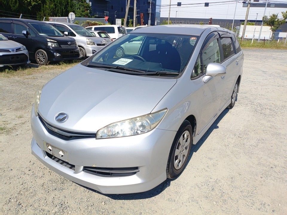Japan Auction Vehicles 31 2017 Toyota Wish auction photo