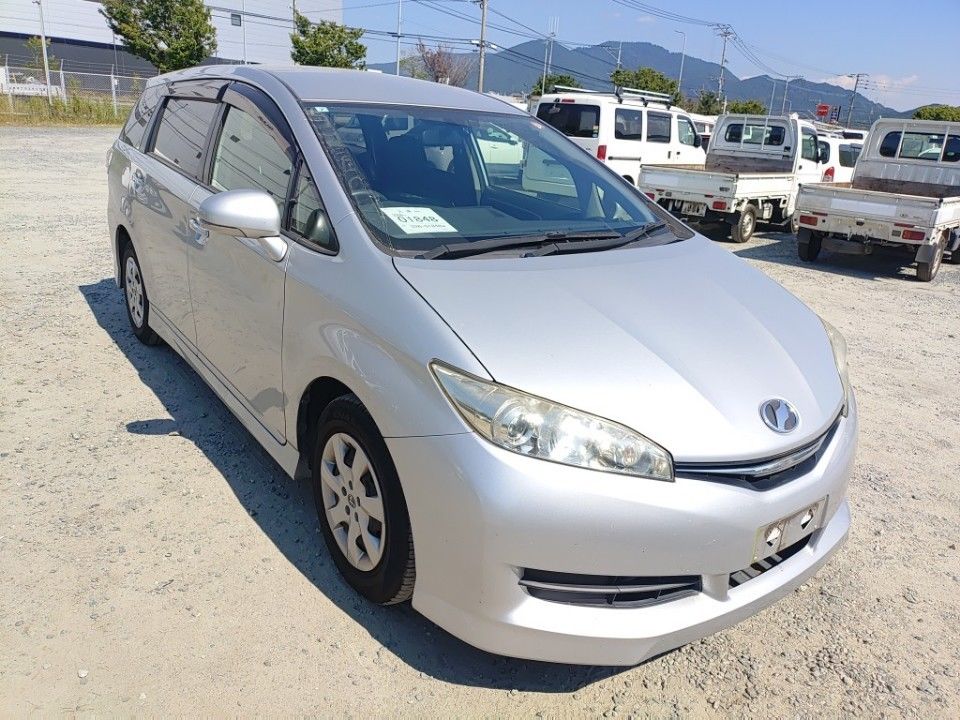 2017 Toyota Wish auction photo 4