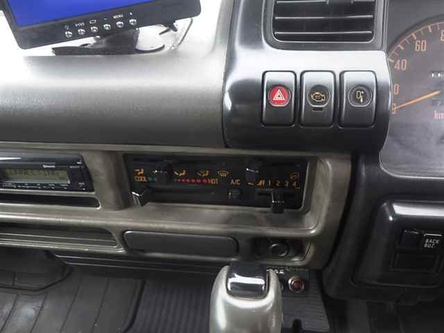 1998 Isuzu Elf auction photo 7