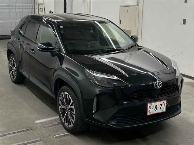 Japan Auction Vehicles 10 2022 Toyota Yaris Cross Z 4WD auction photo