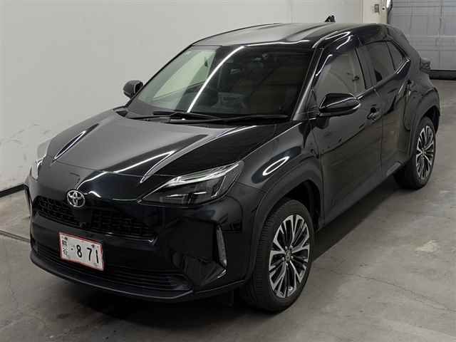 2022 Toyota Yaris Cross Z 4WD auction photo 4