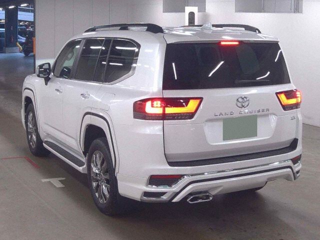 2025 Toyota Land Cruiser ZX 4WD auction photo 2
