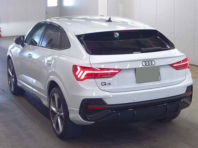 2024 Audi Q3 Sportback ダイナミックエディショ auction photo 2