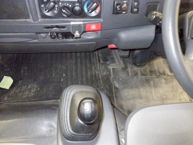 2012 Isuzu Elf バン auction photo 8