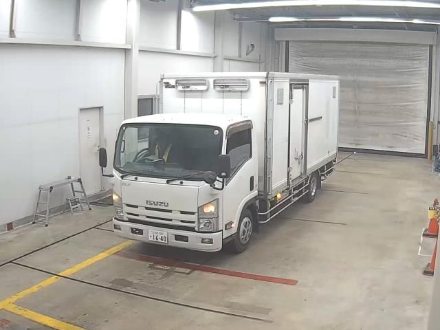 Japan Auction Vehicles 10 2012 Isuzu Elf バン auction photo