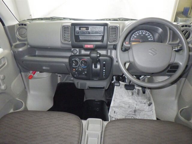 2020 Suzuki Every auction photo 3