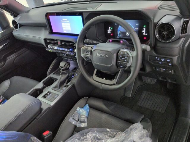 2026 Toyota Land Cruiser 250 VX 4WD auction photo 3