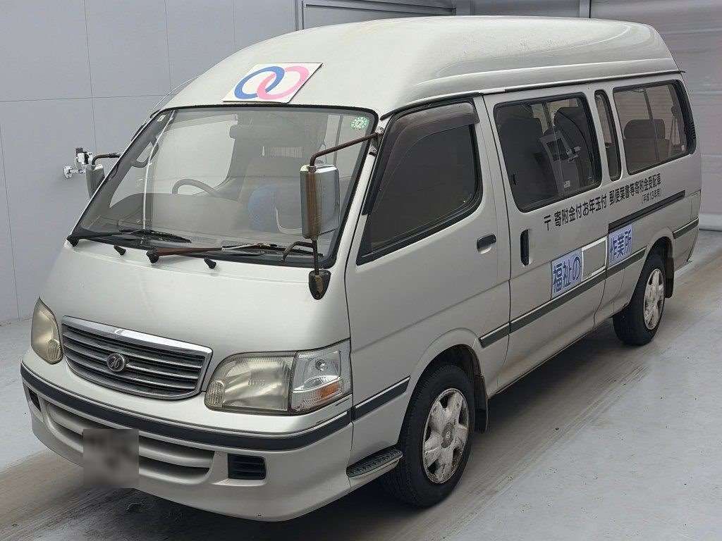 Japan Auction Vehicles 4 2001 Toyota Hiace Grand Cabin G-e auction photo