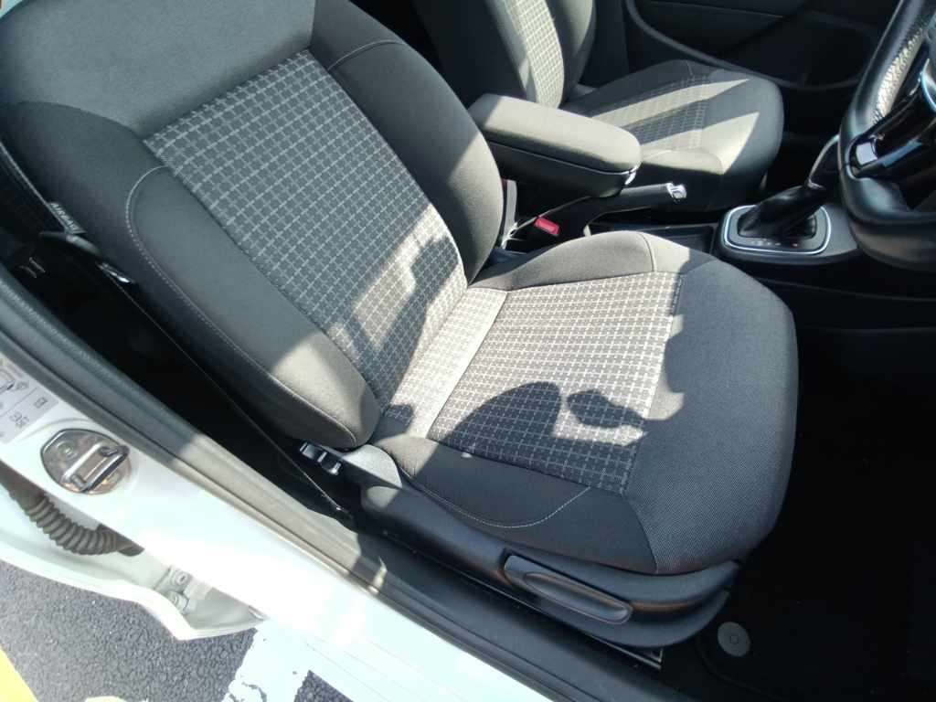 2017 Volkswagen VW ポロ TSIコンフォートライン マイスター auction photo 10