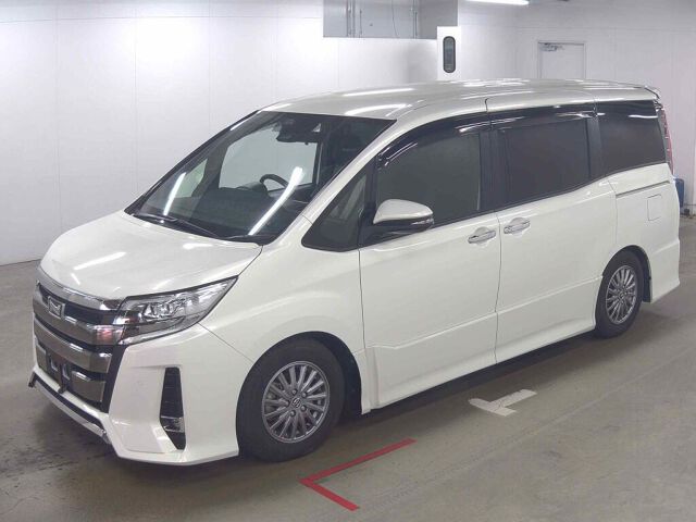 2019 Toyota Noah SI WXB 2 auction photo 4